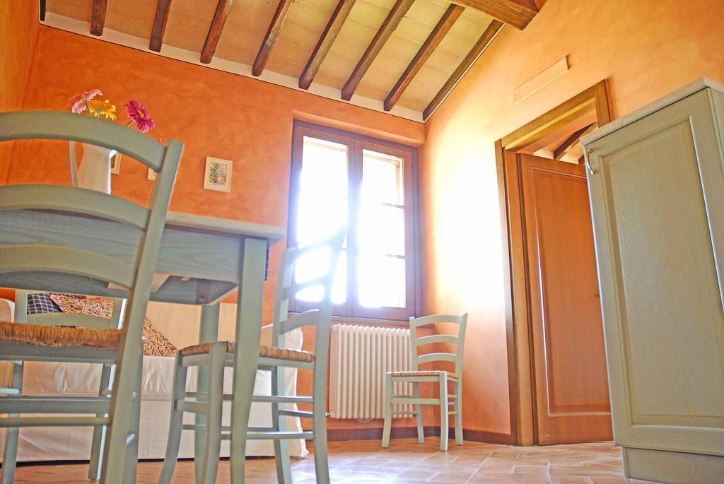 Gasthaus Casale San Rufino D'Arce Assisi Exterior foto